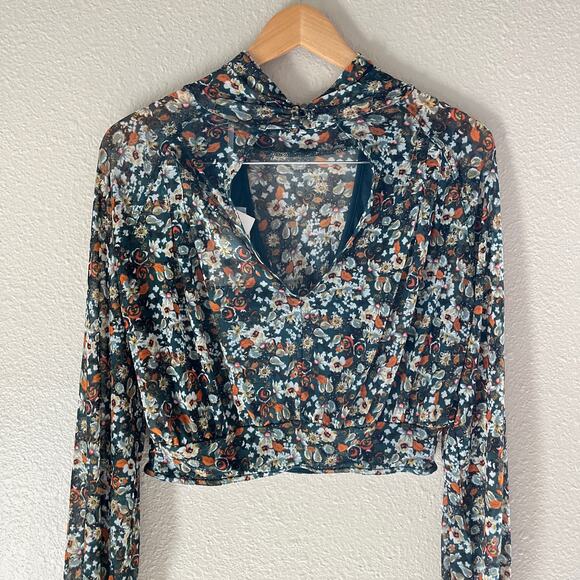 NEW Free People all dolled up floral cropped blouse - Picture 6 of 12